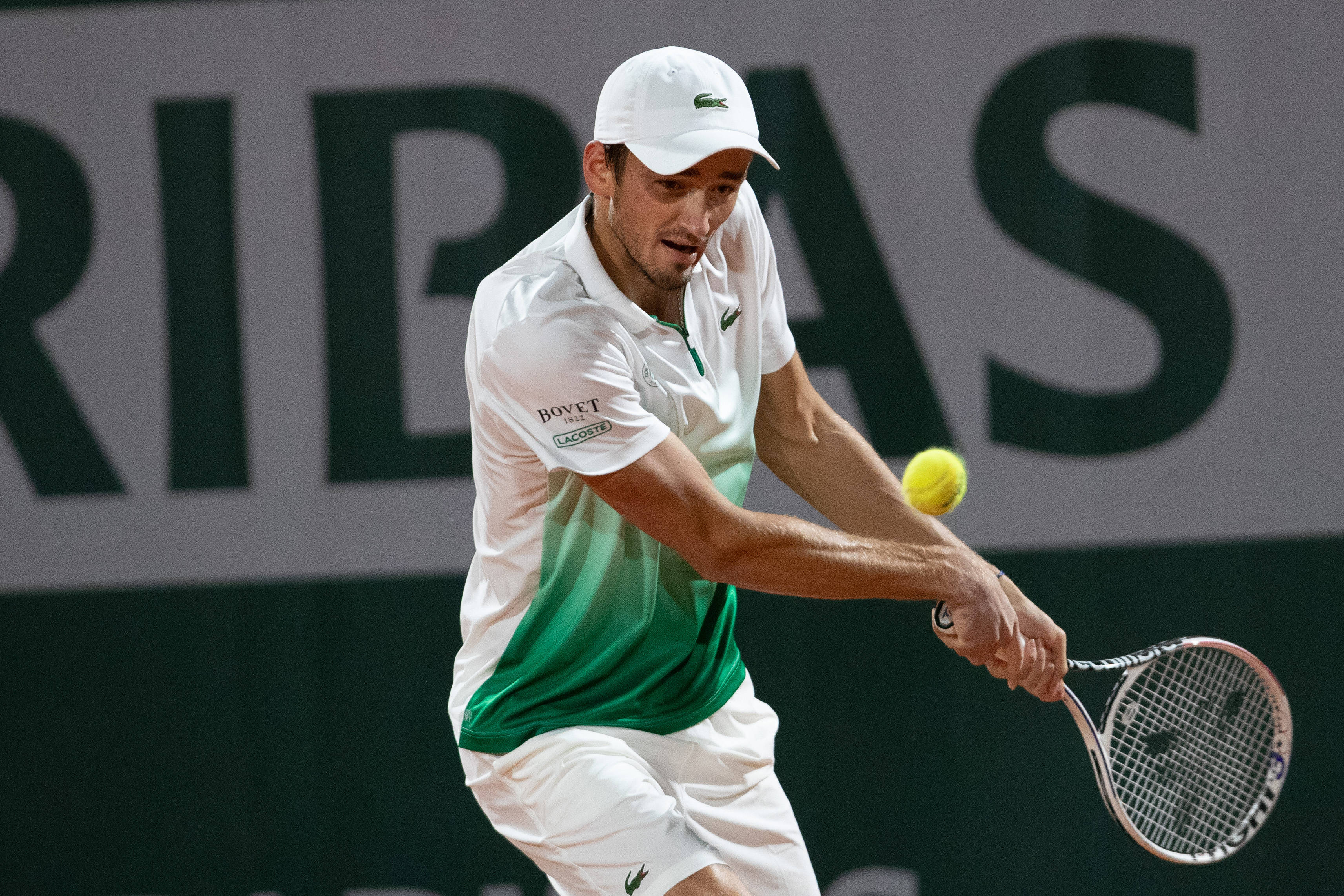 美国网球队血洗日本网球队,梅德韦杰夫统治全场 美国网球队血洗日本网球队,梅德韦杰夫统治全场