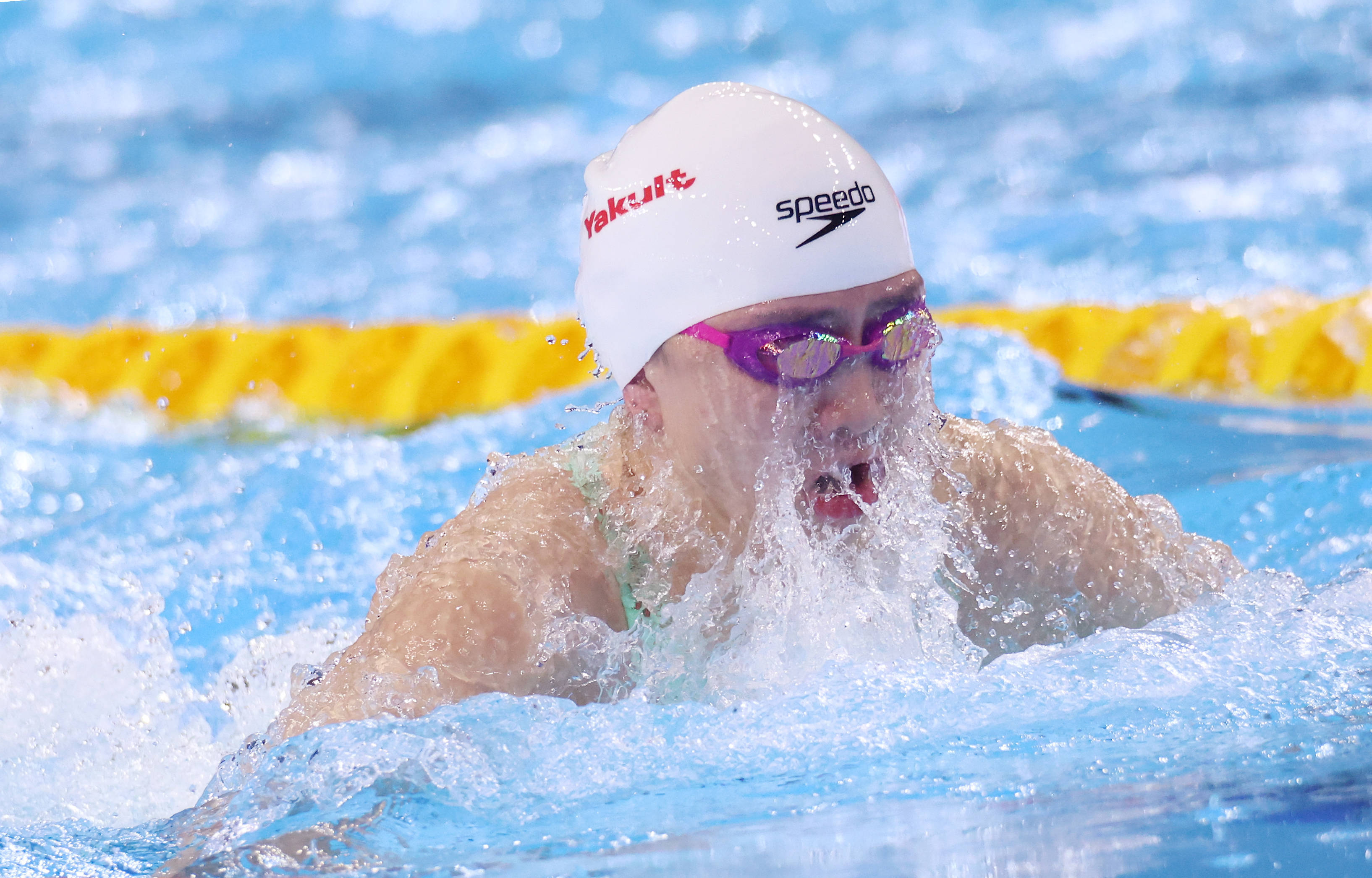 包含游泳选手发挥出色，荣膺最佳MVP的词条