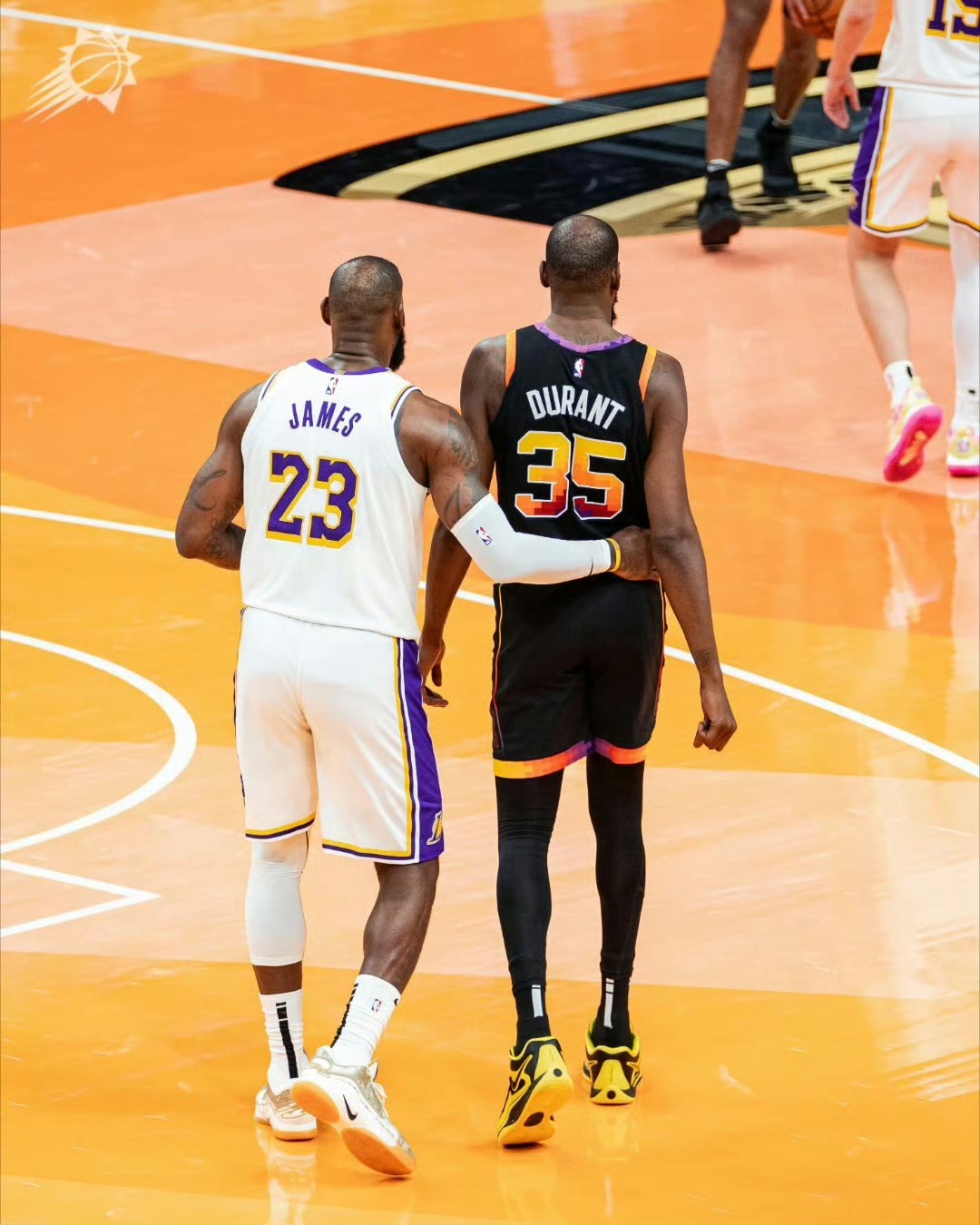 凯尔特人险胜太阳,乔治点燃赛场的简单介绍 凯尔特人险胜太阳,乔治点燃赛场的简单介绍