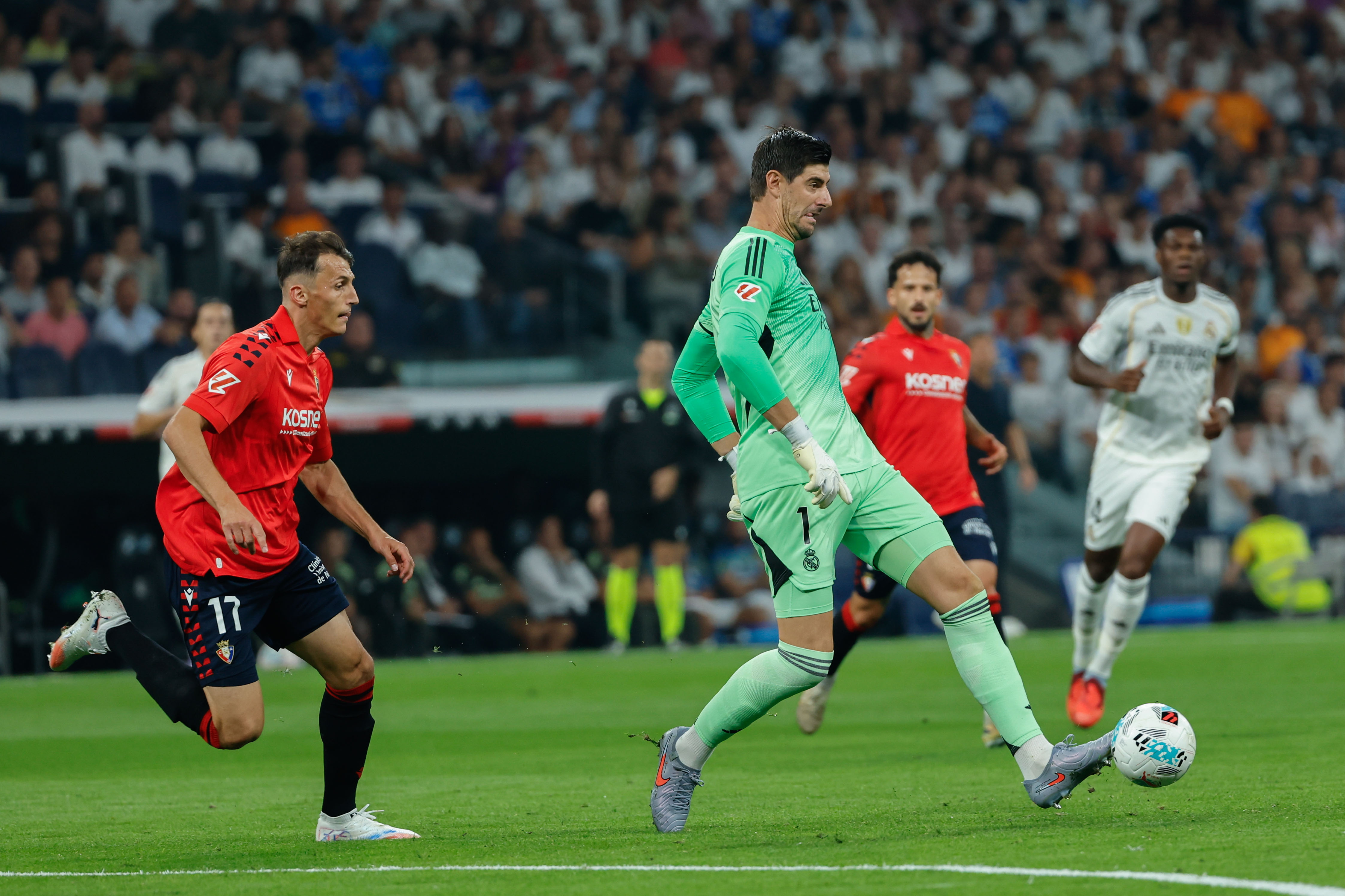 阿森纳轻取皇马,萨内关键制胜的简单介绍 阿森纳轻取皇马,萨内关键制胜的简单介绍