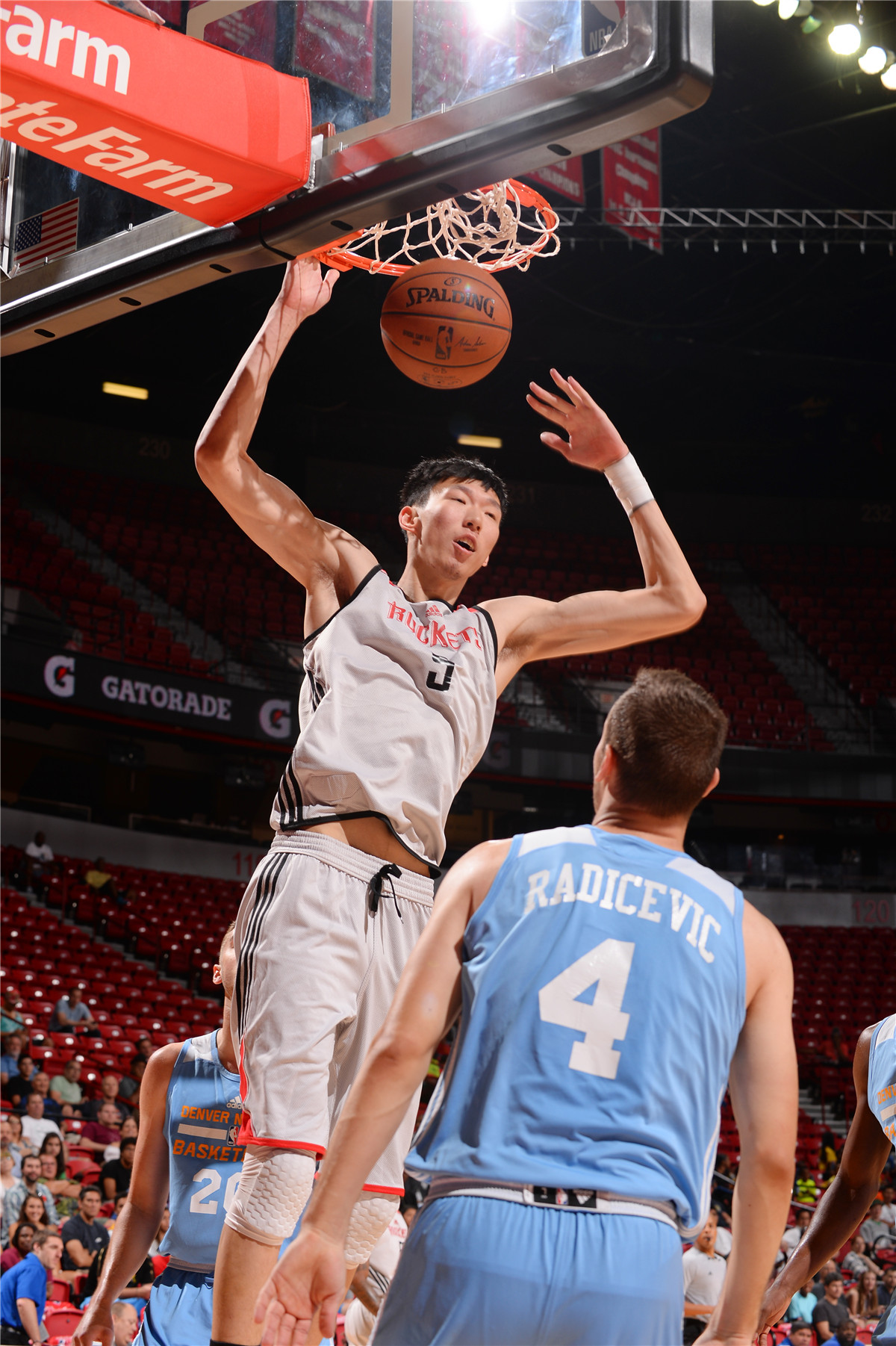 爱游戏APP-掘金逆转国王，周琦扛起全队