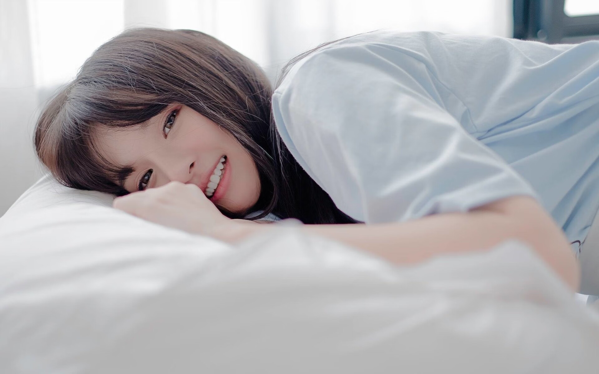 蓝黑风暴席卷巴黎，阿尔瓦雷斯刷新纪录引领新时代