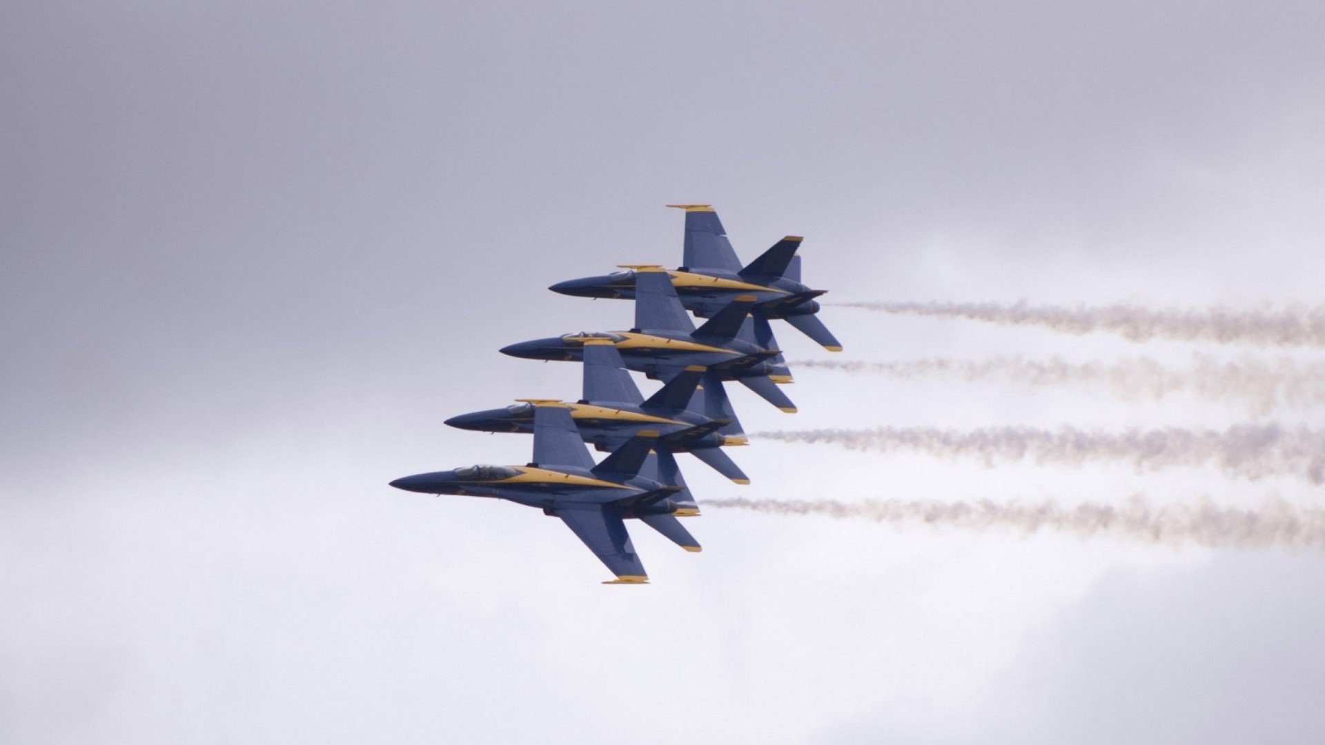 鹈鹕正面击溃独行侠，哈登稳定输出不掉线