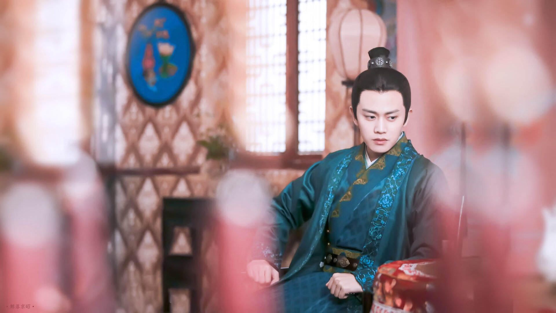 紫金骑士的对决,当23号举起的不止是旗帜,更是历史的重置