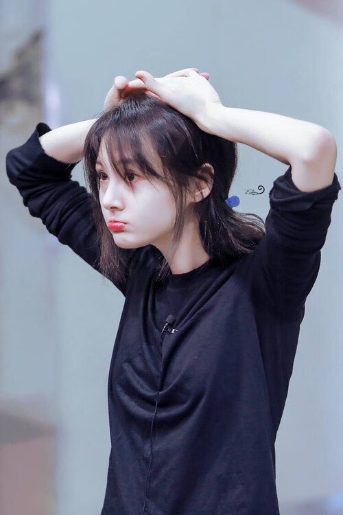 爱游戏入口-1.思维扩展与标题生成